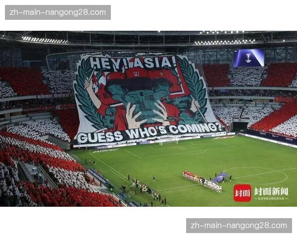 热那亚vs拉齐奥,主队球迷在看台展示巨幅Tifo致敬球队历史